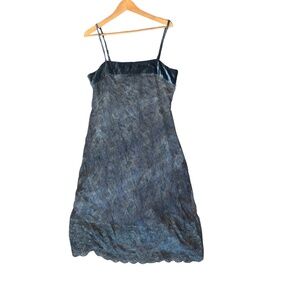 Vintage Velvet and Lace Slip Dress – Size 12 (No Tag)